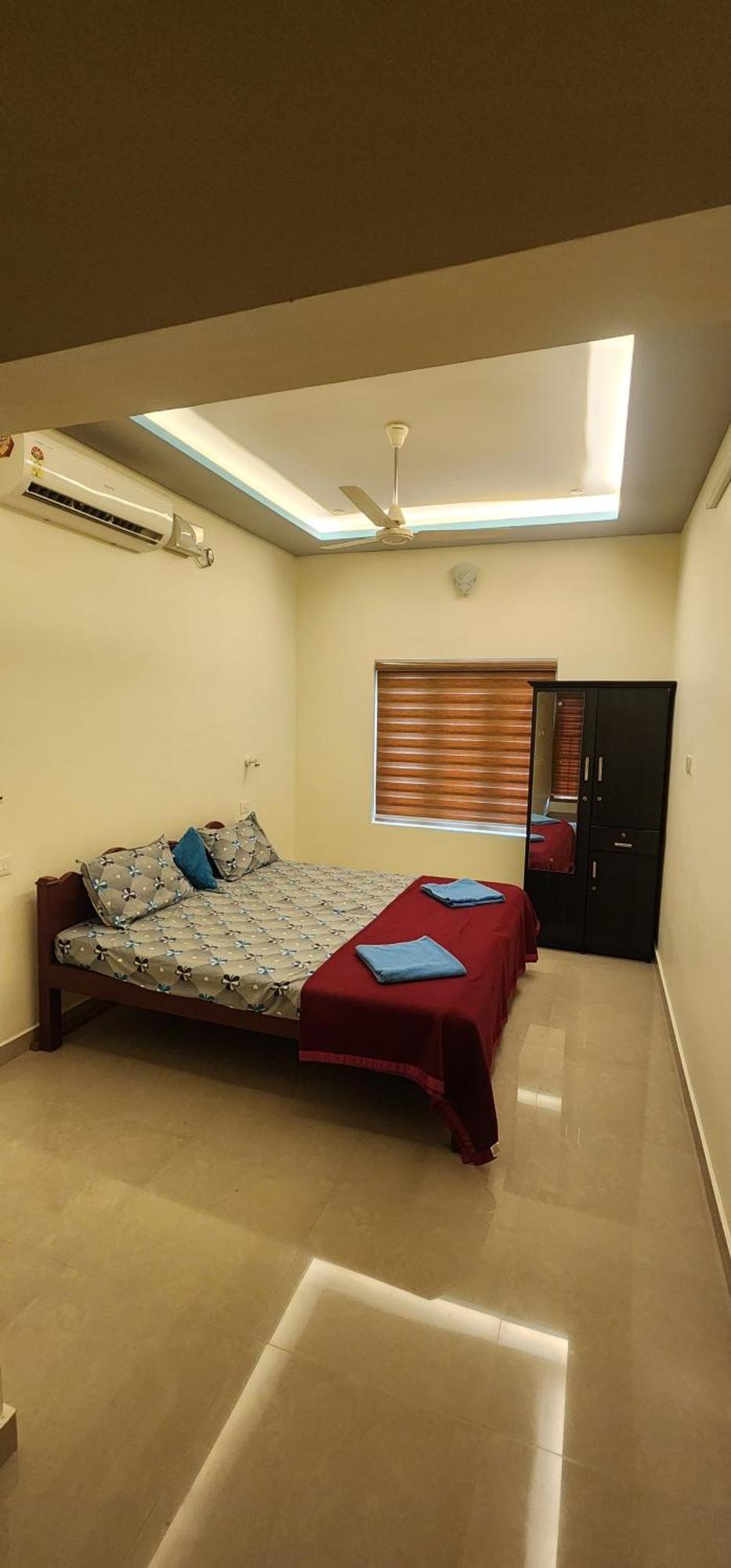 Punerjeni Homes Alappuzha Luaran gambar